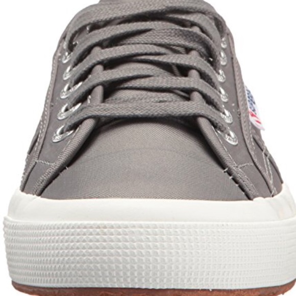 Gray nylon supergas!! NWT size 10 - Picture 2 of 2